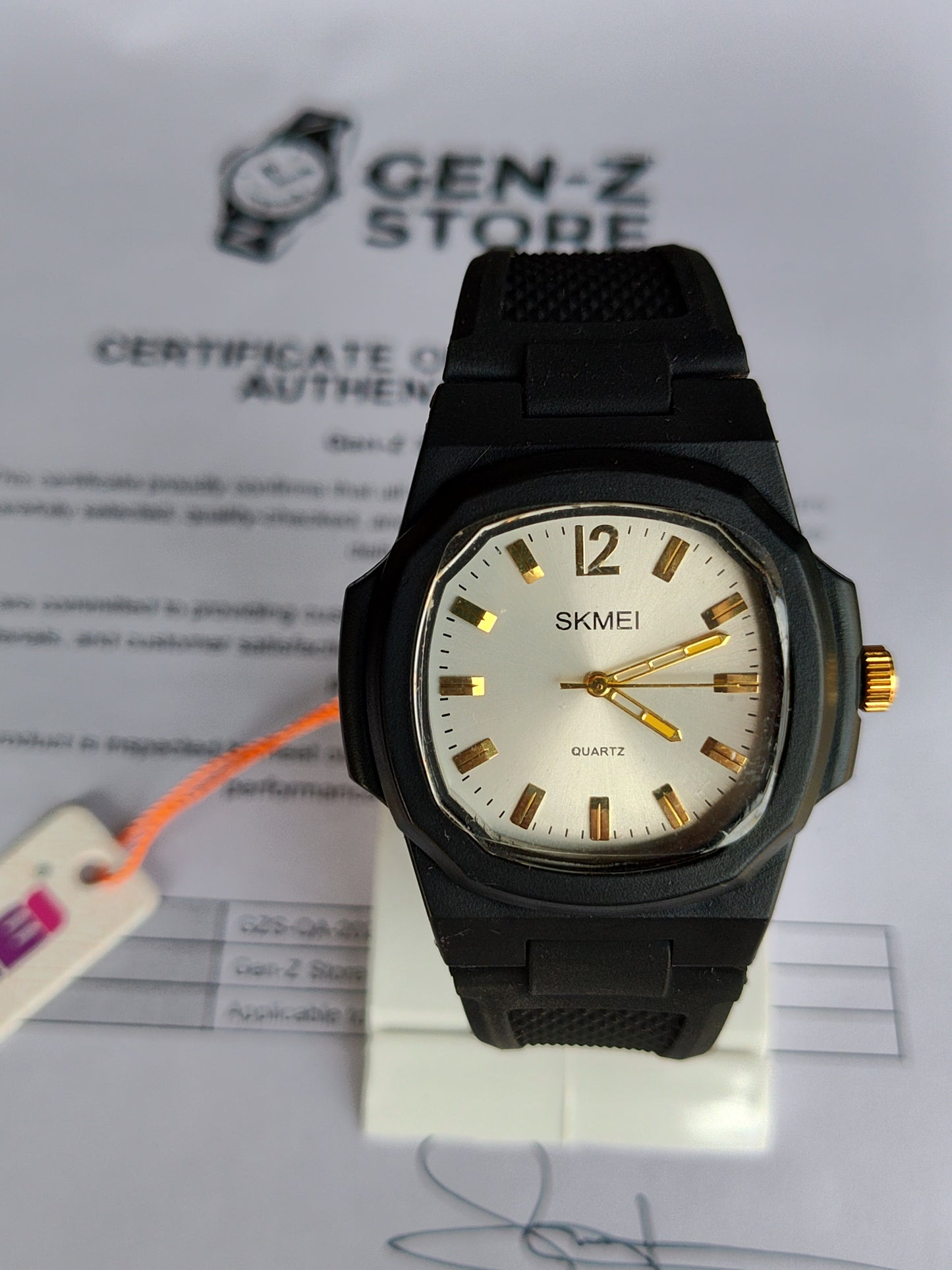 SKMEI Minimalist Casual Watch - Octagonal Matte Black Case with White Dial