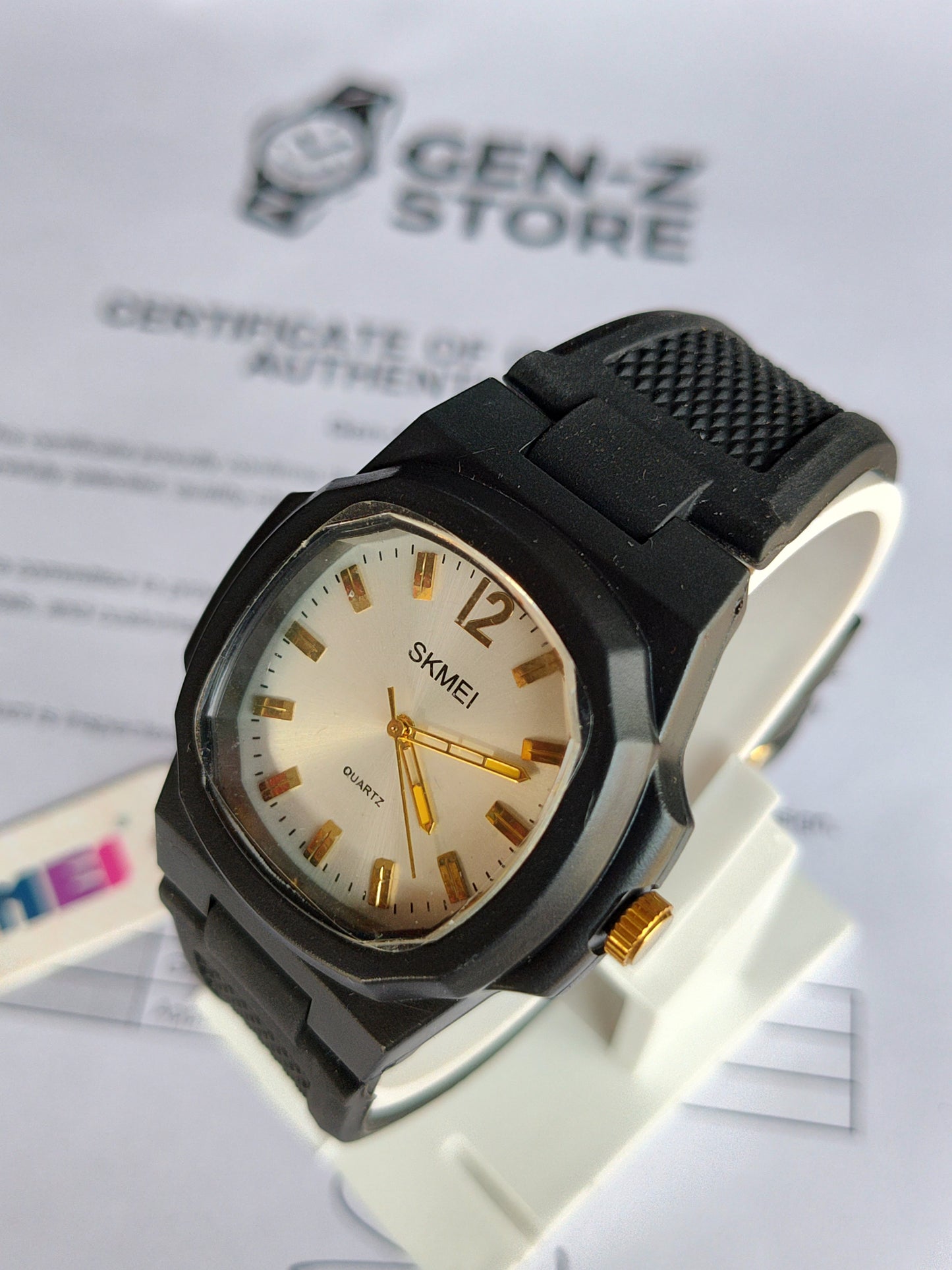 SKMEI Minimalist Casual Watch - Octagonal Matte Black Case with White Dial