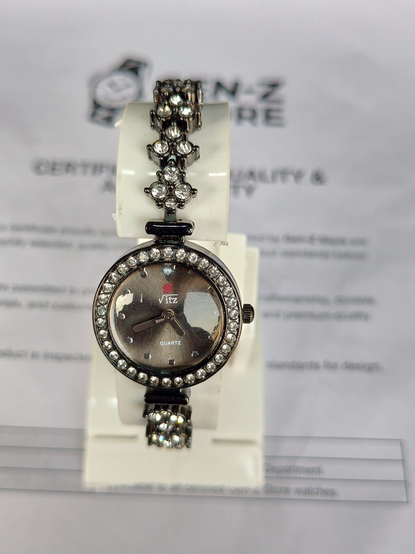 Vitz Golden Quartz Watch